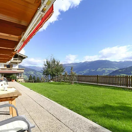 Apartment In Hippach Near Horbergbahn, Cleaning Included Apartment *