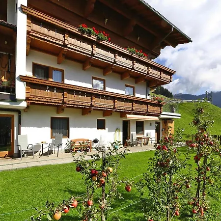 Apartment Apartment In Hippach Near Horbergbahn, Cleaning Included Muhlen (Tyrol)