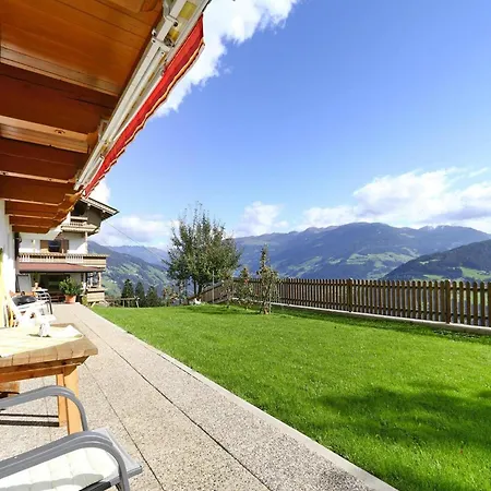 Apartment In Hippach Near Horbergbahn, Cleaning Included * Muhlen (Tyrol)