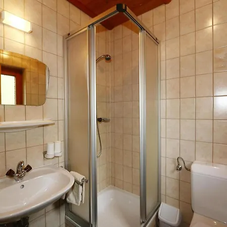 Apartment In Hippach Near Horbergbahn, Cleaning Included